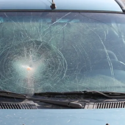 Ядосан грък потроши седем автомобила в Пловдив