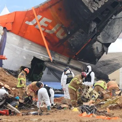 Пътниците и екипажът на самолета на Jeju Air който се