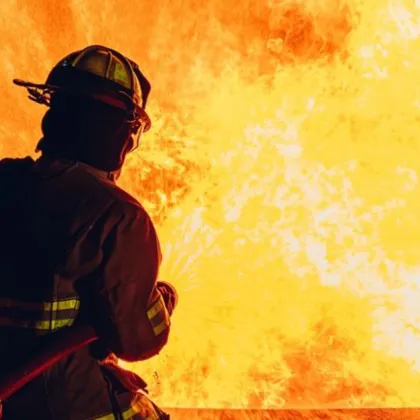 Мъж се задуши при пожар в дома си във Врачанско