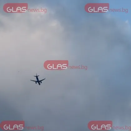 МВнР с важно предупреждение за Иран: Редица авиокомпании отменят полетите си