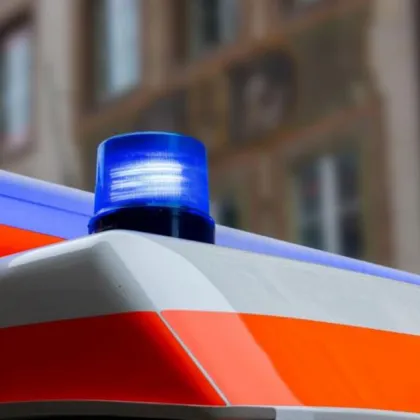 Млада жена е в тежко състояние след пътно произшествие край