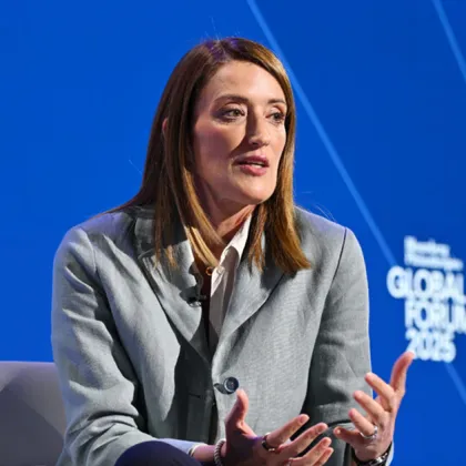 Председателят на Европейския парламент Роберта Мецола призова протестиращите в Иран