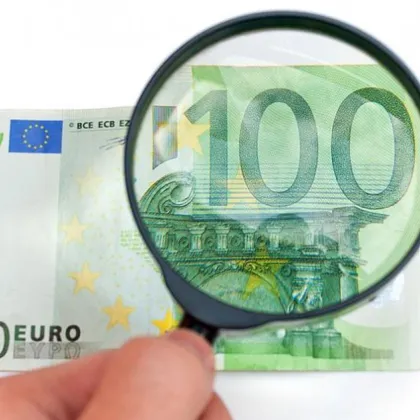 Пореден случай с фалшиво евро и в Казанлък съобщиха от