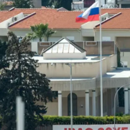 Високопоставен руски дипломат е бил намерен мъртъв в офиса си