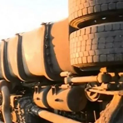 Шофьор загина след като падна в дере съобщиха от полицията