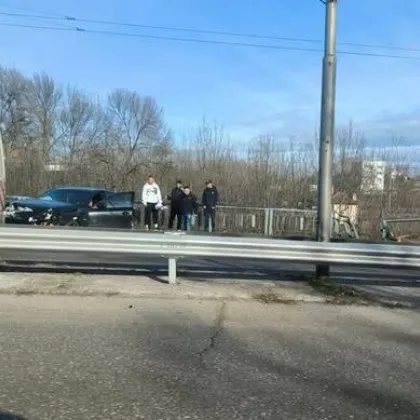 Сериозен инцидент е станал днес в Хасково Лек автомобил БМВ едва