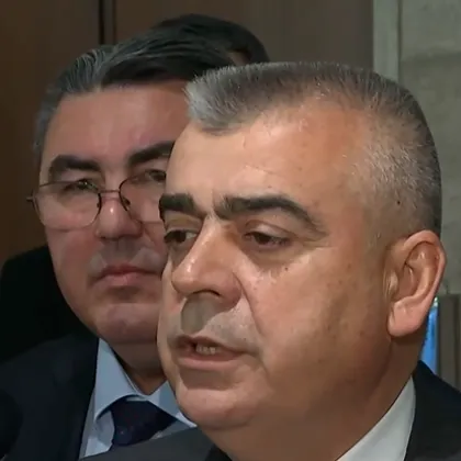 АПС: Ще приемем мандата