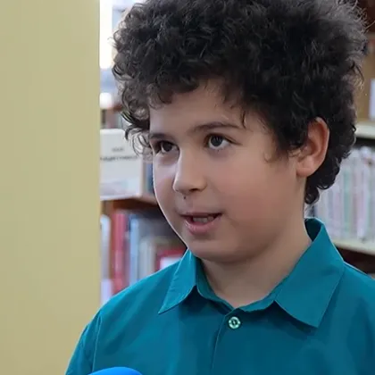 Докато екраните на смартфоните се превръщат в неизменна част от