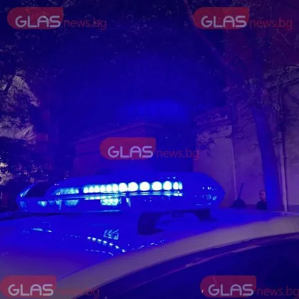 Инкасо автомобил е бил обран в Ихтиман научи GlasNews След кратко