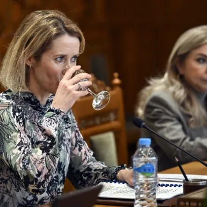 В сянката на заплахите за Гренландия конфликтите в Украйна и