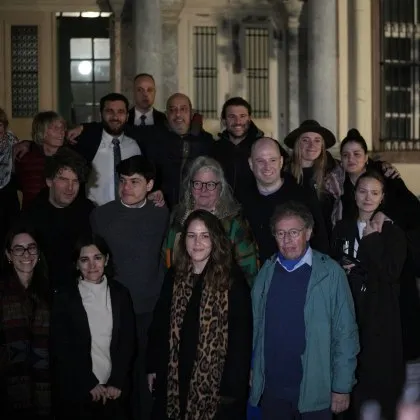 Група от 24 хуманитарни работници които бяха съдени в Гърция