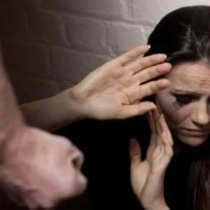 Баща и син от Панагюрище са задържани от местни полицаи