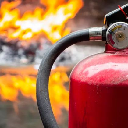 Възрастна жена пострада при инцидент с газова бутилка в къща