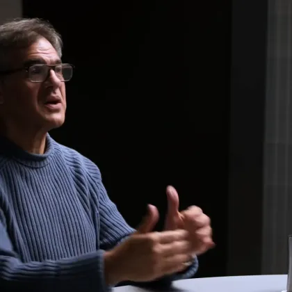 Нашите джаджи правят повече отколкото осъзнаваме Бивш служител на ЦРУ