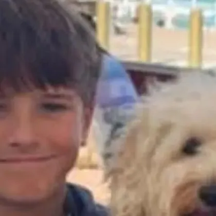 12 годишното момче Нико Антич което беше жестоко нападнато от акула