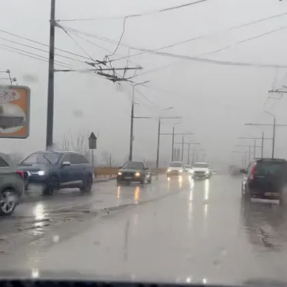 Кадри публикувани от шофьорка в социалните мрежи предизвикаха разгорещена дискусия