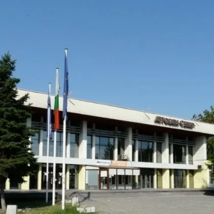 След дни на напрежение слухове и множество запитвания от страна