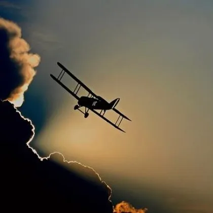 Пътнически самолет с 15 души на борда изчезна в близост