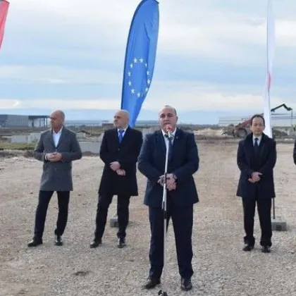 Вицепремиерът и министър на иновациите и растежа Томислав Дончев заедно