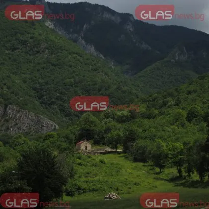 Значителни дъждове на много места днес