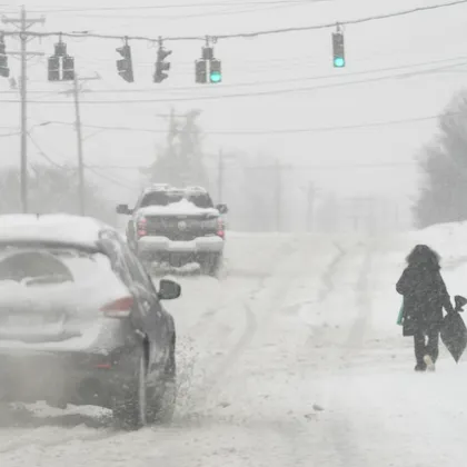 САЩ се готвят за нова снежна буря Според метеоролозите обилни снеговалежи