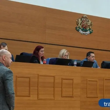 Стопанисването на стадион Христо Ботев предизвика остри реакции на последната