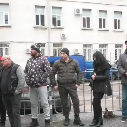 Протест във Враца заради поредната жертва в тежка катастрофа станала