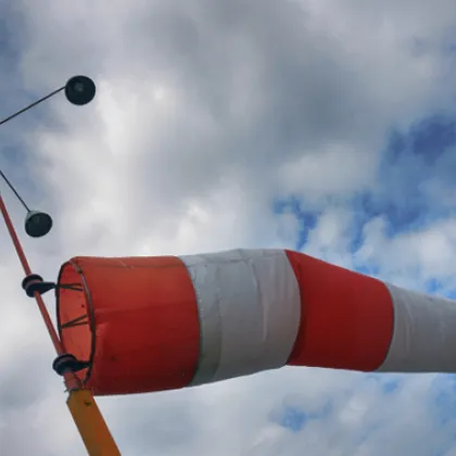 Скоростта на вятъра днес в Сливен е 20 м с 72