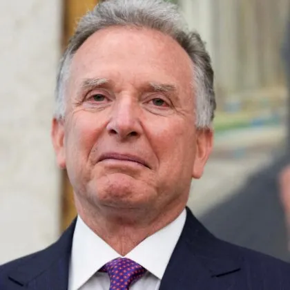 Говорейки на откриването на Инициативата за американско възстановяване специалният президентски