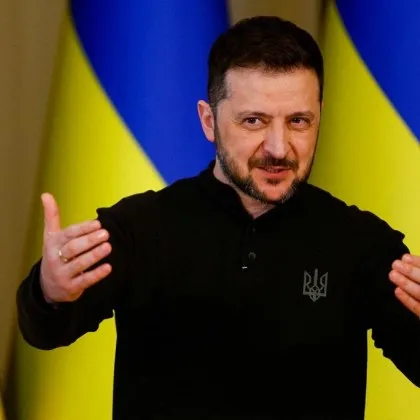 Украинският президент Володимир Зеленски покани руския си колега Владимир Путин