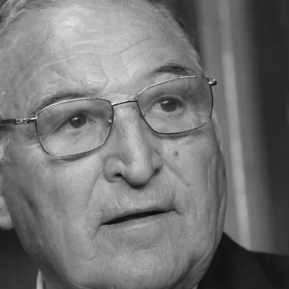 Предлагат улица и алея да носят името на Димитър Пенев