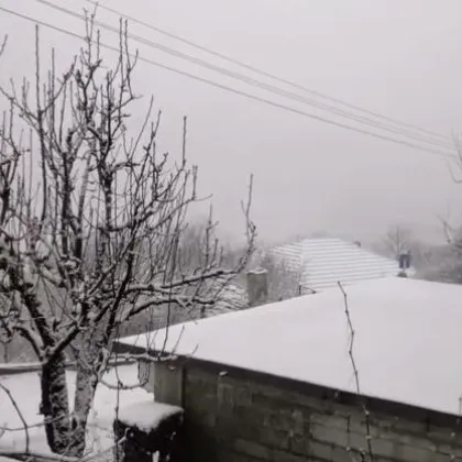 Снежна приказка на километри от Пловдив ВИДЕО