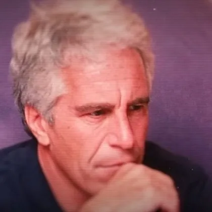 Сред 3 те милиона досиета на Джефри Епстийн публикувани от Министерството