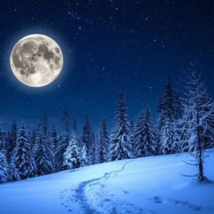 Снежната Луна е името на февруарското пълнолуние – второто пълнолуние