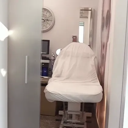 Разраства се скандалът с поставени видеокамери в салони за лазерна