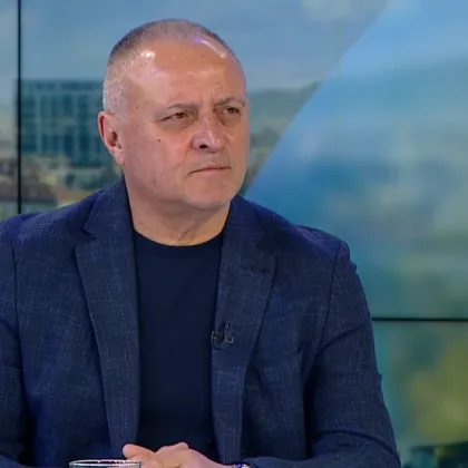 Трагичният случай с тримата мъже намерени мъртви в бившата хижа