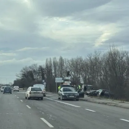 Тежка катастрофа на АМ Тракия край София СНИМКИ