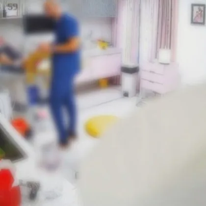 Разследват порнографските материали от гинекологични кабинети в София