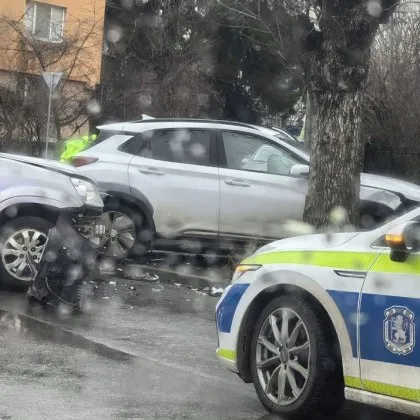 Тежка катастрофа в София СНИМКИ