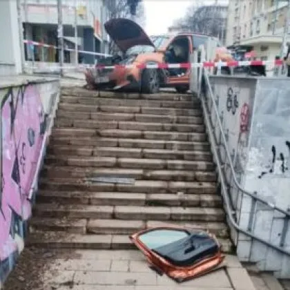 Катастрофа между две коли е станала на кръстовището на бул