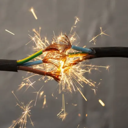 През нощта на 10 февруари във времевия диапазон от 3 45