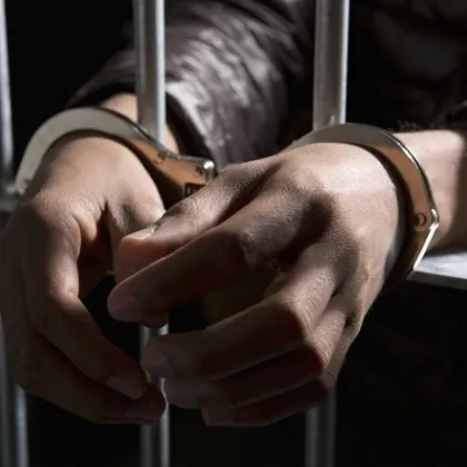 Съдът измени мярката за неотклонение на 53 годишен мъж обвинен по