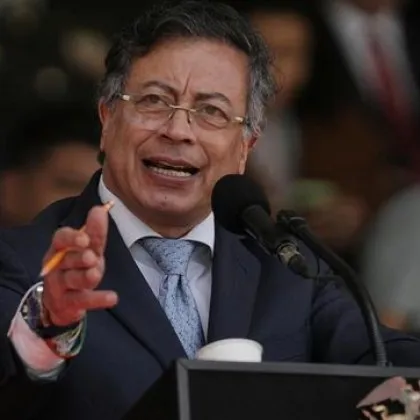 Колумбийският президент Густаво Петро обяви че е избегнал опит за