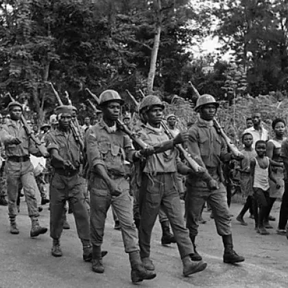 Нигерийски генерал заяви, че страната му влиза във война с Франция