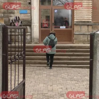 Частното училище Космос в което е било записано 15 годишното дете