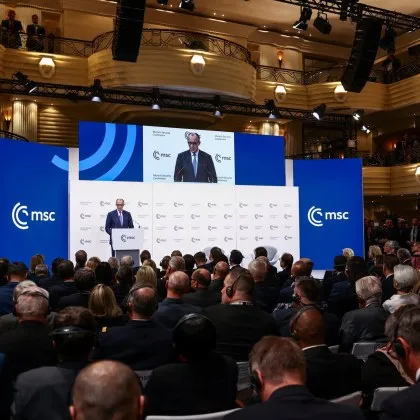 Канцлерът на Германия Фридрих Мерц разкритикува бързото преориентиране на американската