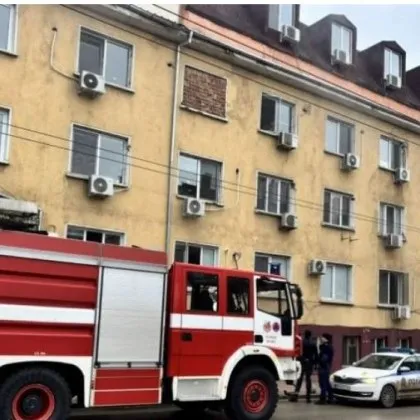 Включен бързовар е причинил пожар с минимални щети в Окръжния