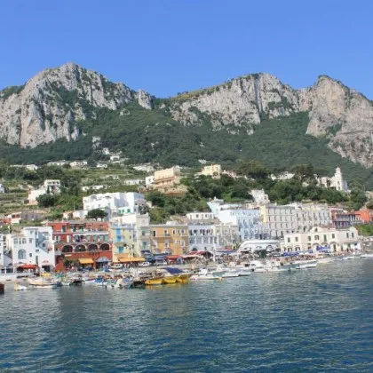 Луксозният италиански остров Капри – символ на изискан стил спиращи