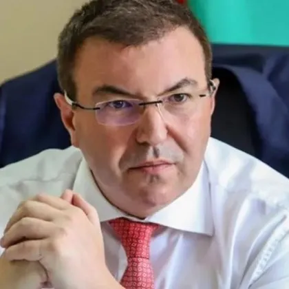 Костадин Ангелов: Не е постъпвала информация за напускането на Делян Добрев