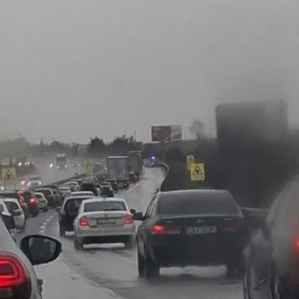 Меле на АМ Тракия! Образува се километрична тапа СНИМКИ